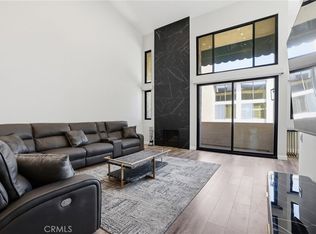 5310 Zelzah Ave Unit 302, Encino, CA 91316