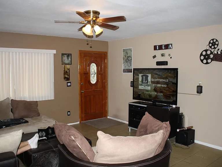1859 E Florian Ave — Photo 5