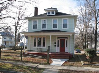 2 Dundee Ave, Richmond, VA 23225