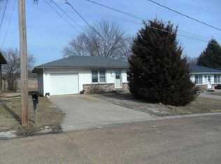 531 Star St, Marshall, MO 65340