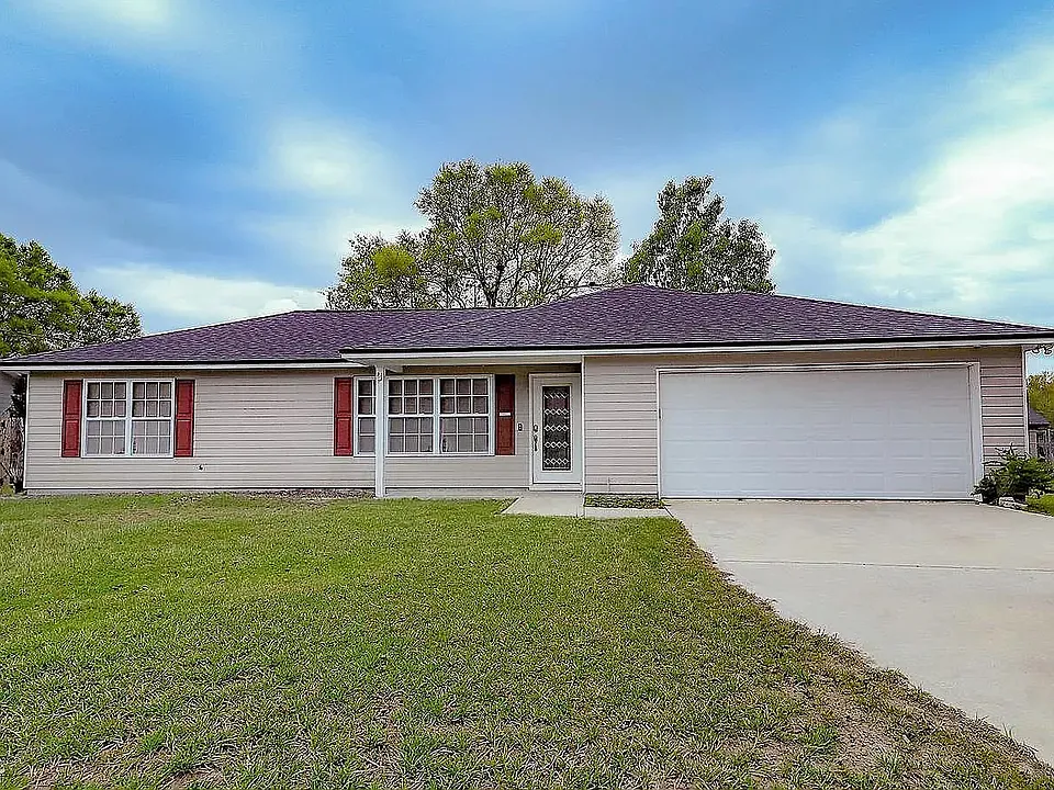 31 Stevens Dr
