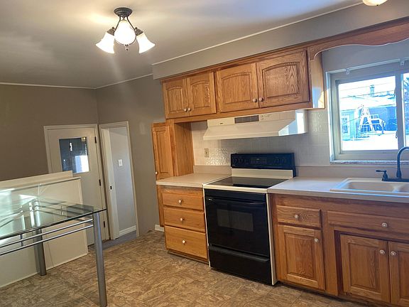4th image of 8150 Bellarine Dr