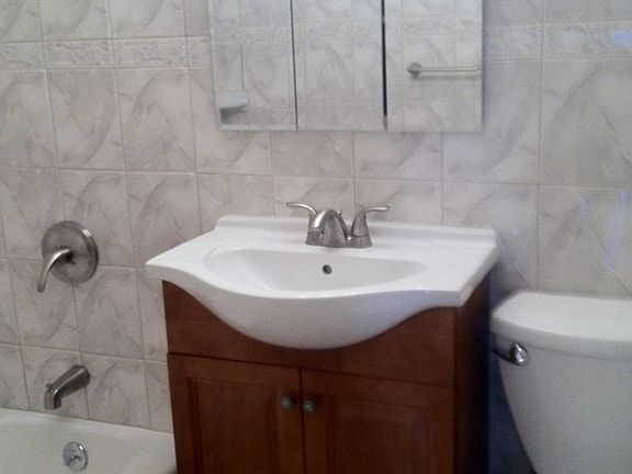 4th image of 130 Saint Edwards St APT 10B