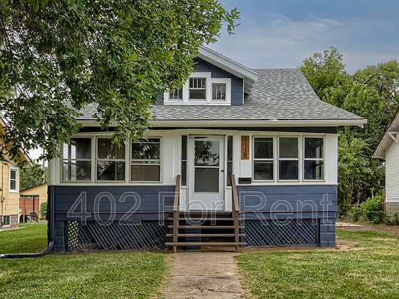 2nd image of 4938 Erskine St