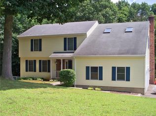 68 Cedar Rdg, Watertown, CT 06779