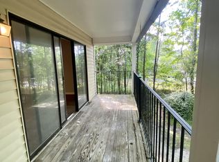 33 Chestnut Ferry Rd #202, Camden, SC 29020