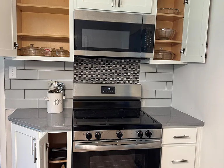 34825 Aurora Rd — Photo 8