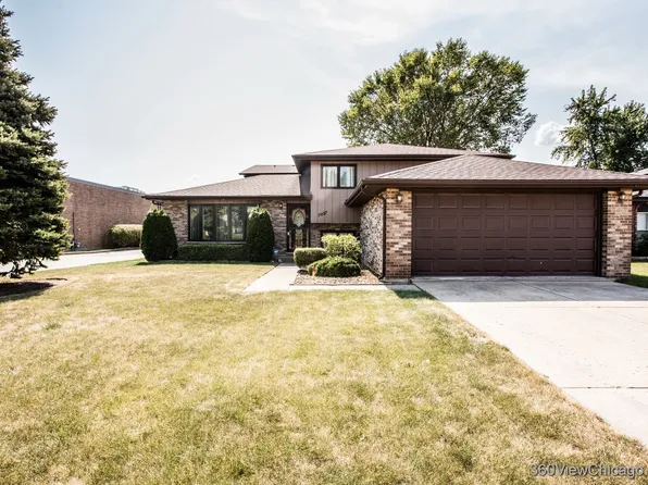 7237 W 78th St, Bridgeview, IL 60455