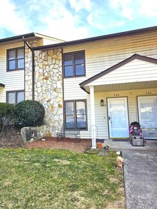 1010-234 Cedar Place Ct, Winston Salem, NC, 27107