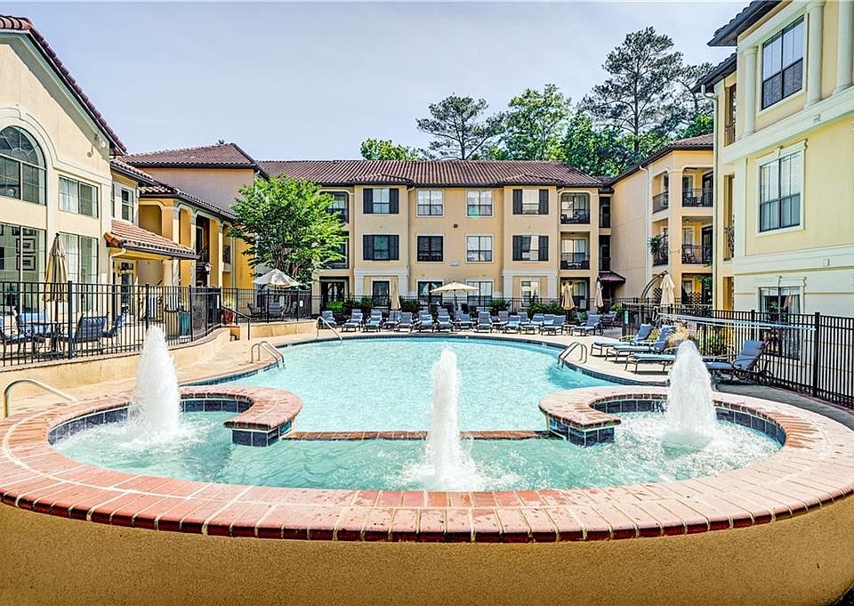 1st image of 3777 Peachtree Rd NE APT 1116