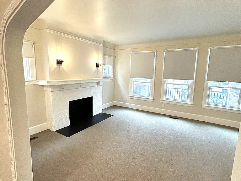 3322 Fullerton St — Photo 7