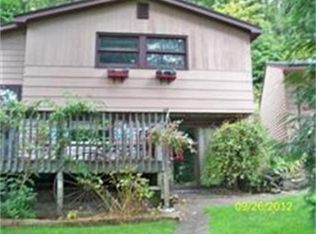 494 Main Rd, Montgomery, MA 01050