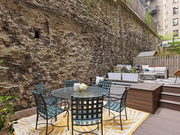 305 West 98th Street image 6 of 7