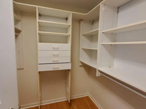 1496 Briaroaks Trl, Atlanta, GA 30329