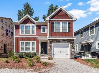 305 Ash St, South Haven, MI 49090