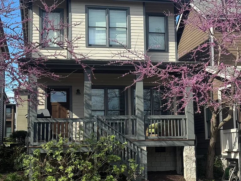 143 Gale Park Ln — Photo 1