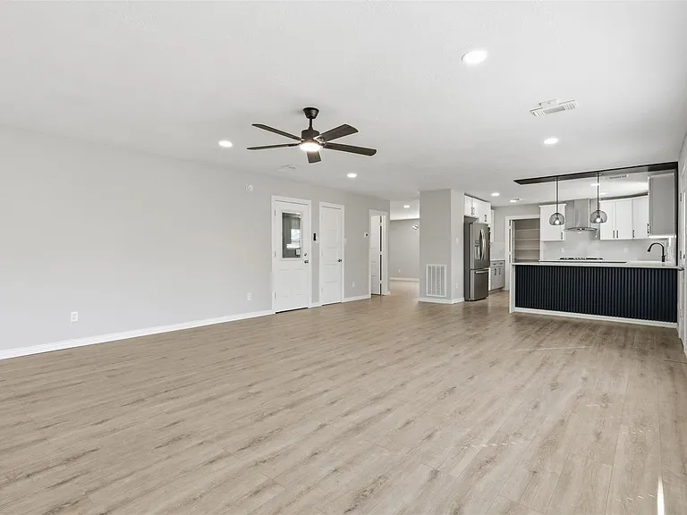 21211 Tancah Ln — Photo 16