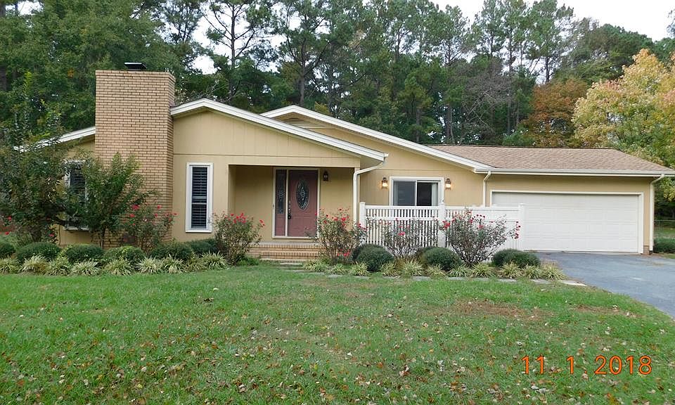 1st image of 312 Daniel Dr