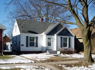 2306 Saint Clair St, Racine, WI 53402