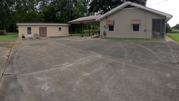 4th image of 8879 Highway 190 W