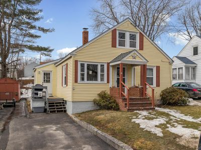 28 Hallowell Street, Winslow, ME, 04901