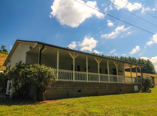 663 Joe Little Rd, Jefferson, NC 28640