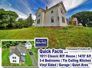 7 Cleveland Street, Houlton, ME 04730