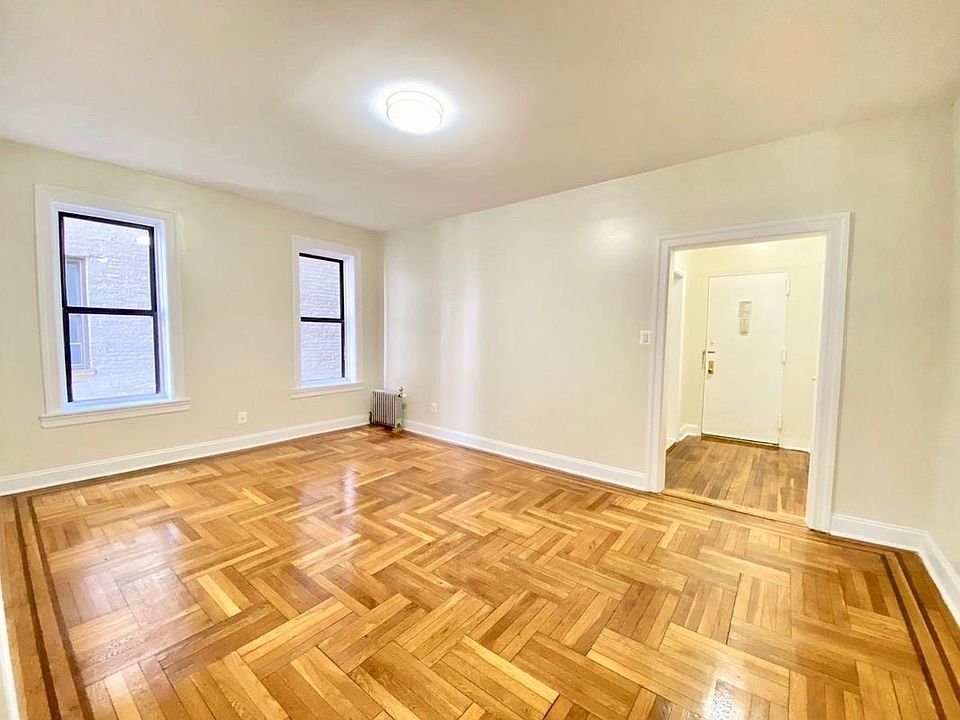 1st image of 289 Empire Blvd #5