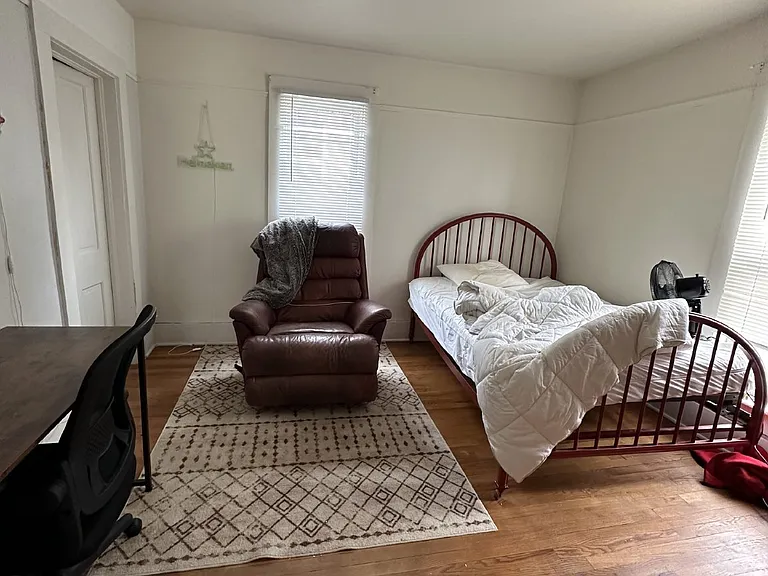 414 Talmadge St — Photo 14