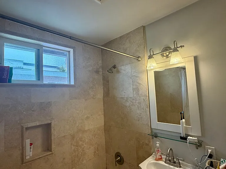 3359 Roosevelt St — Photo 24