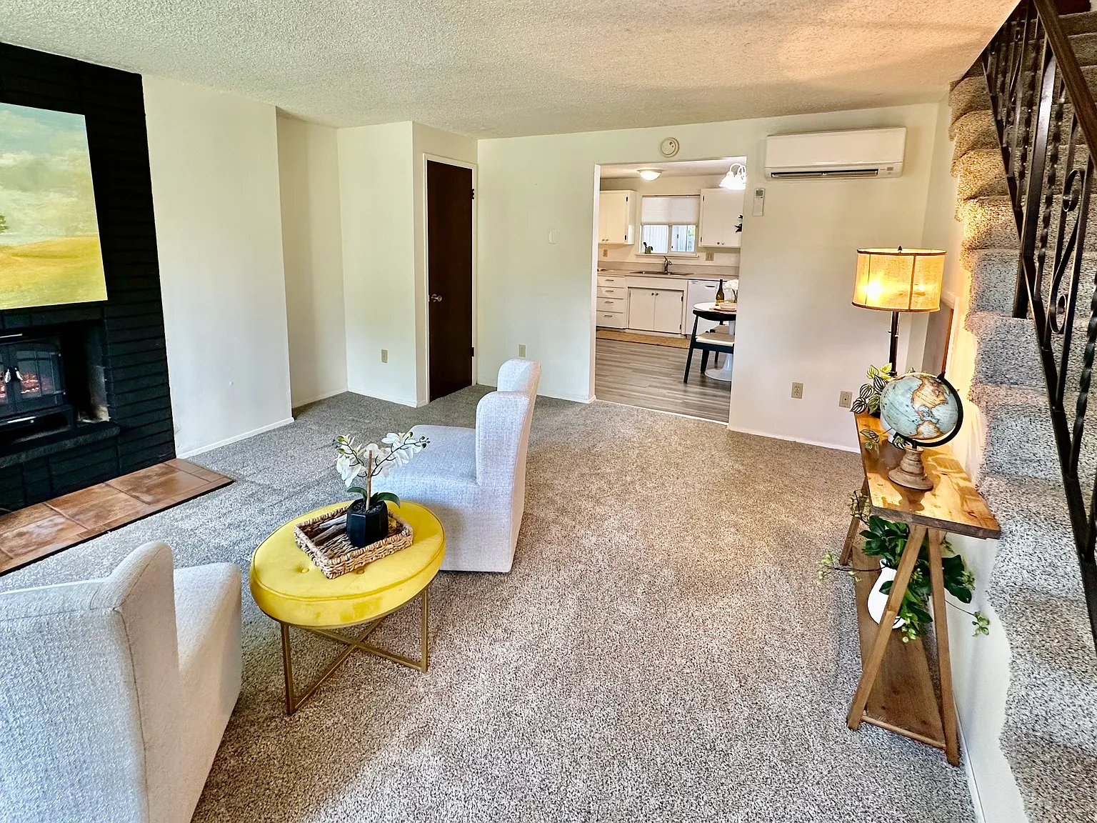 2 bed, 1.5 bath, 1100 sqft, $1,950 — Photo 4