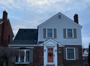 2489 23rd St, Wyandotte, MI 48192