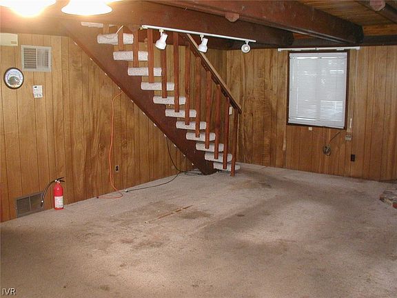 5th image of 599 Crest Ln #53