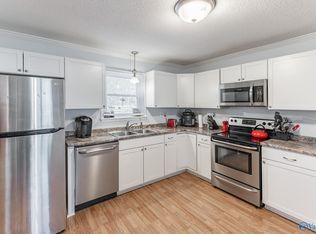 1615 Woodview Dr SW, Hartselle, AL 35640