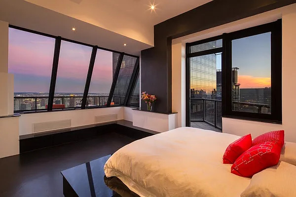 Sold by Nest Seekers International | media 5