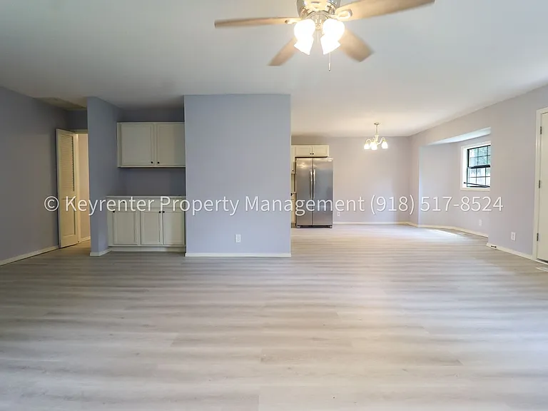 1609 S Chestnut Ave — Photo 6