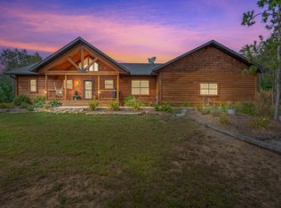 W6266 Woods Rd, Shawano, WI 54166