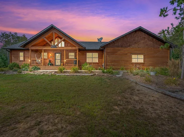 W6266 Woods Rd, Shawano, WI 54166