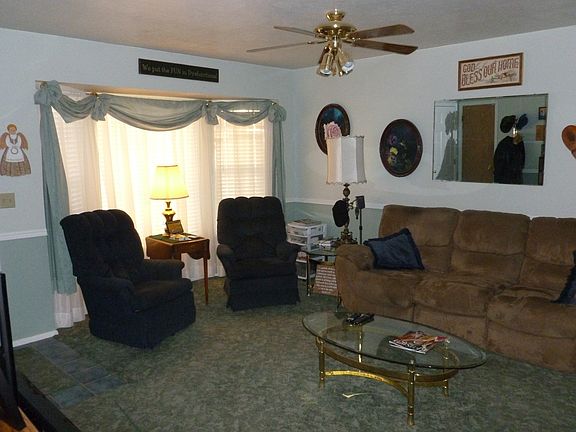 3rd image of 459 Sleepy Hollow Dr