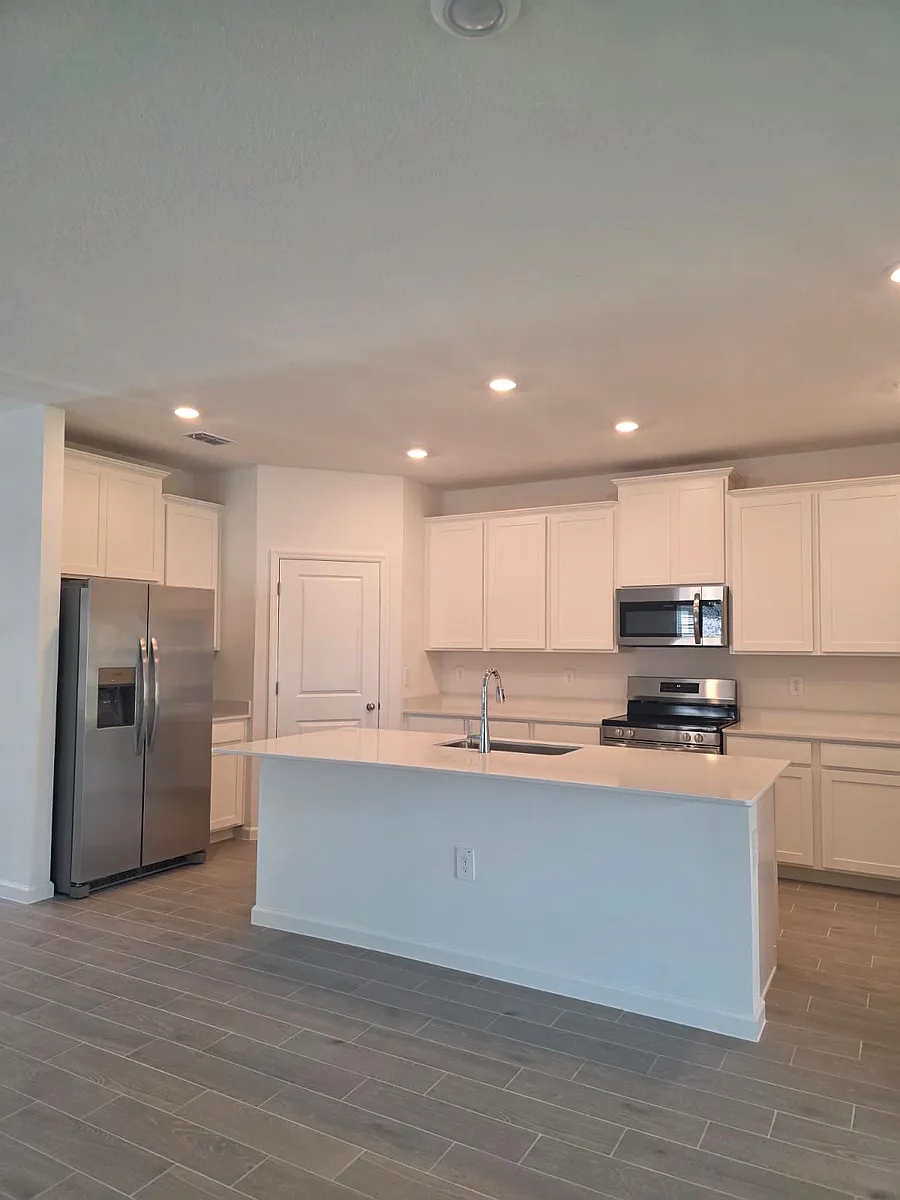Building Photo - 8826 SW 69th Ter