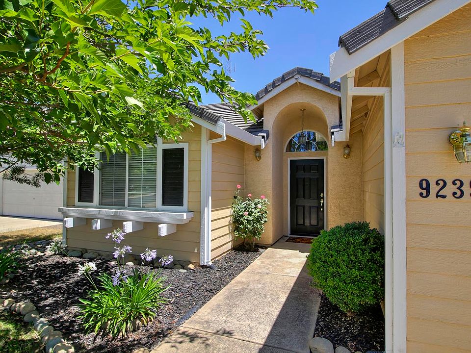 1st image of 9239 Water Lilly Ct