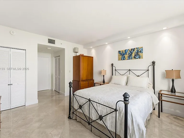 90 Alton Rd #Penthouse 3203 — Photo 21
