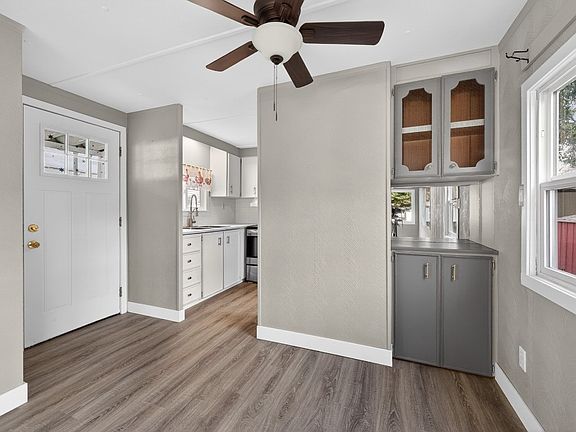 5th image of 2401 Ord Rd #49