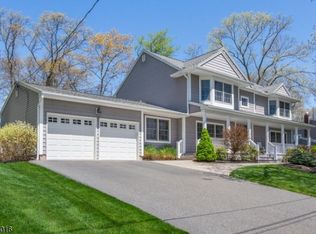 3 Misty Mountain Rd, Randolph, NJ 07869
