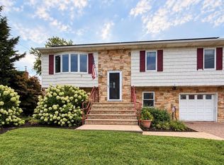 2608 Island Channel Rd, Seaford, NY 11783
