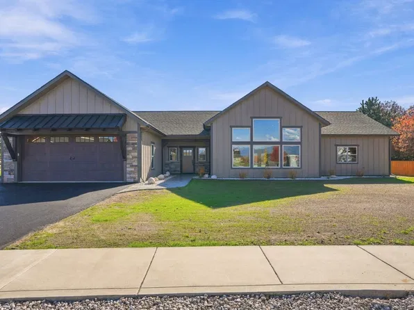 635 Md Circle St, Hamilton, MT 59840