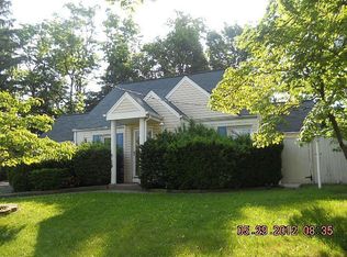 88 Lincoln Ave, Rochelle Park, NJ 07662