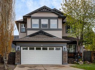 34 NE Morningside Lndg SW, Airdrie, AB T4B0E2
