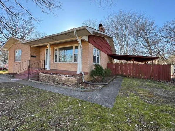 306 Pinewood St, Hot Springs, AR 71913