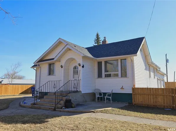 111 Government Allowance ROAD, Dundurn, SK S0K 1K0